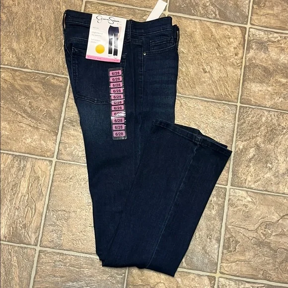 Jessica Simpson Blue Bootcut Jeans 28 Women’s Pants Size 6 - Picture 8 of 8